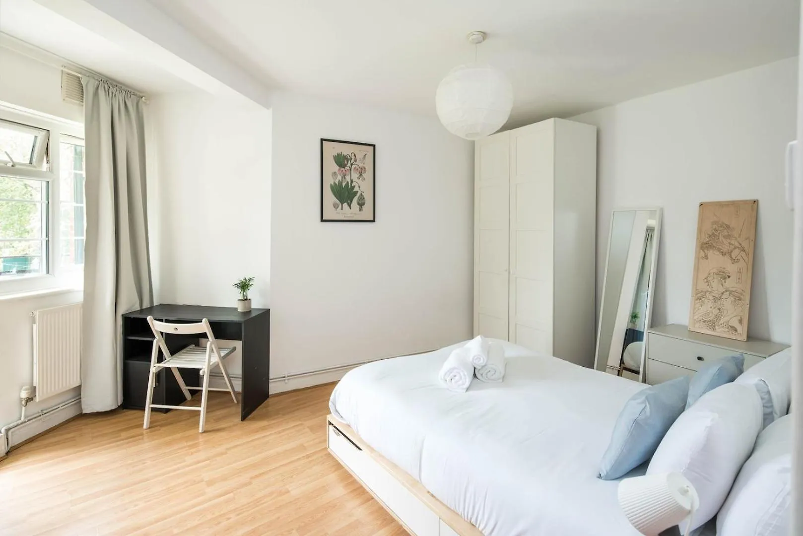 Apartment Stylish 2Bd Flat With Balcony Near Stepney Green London